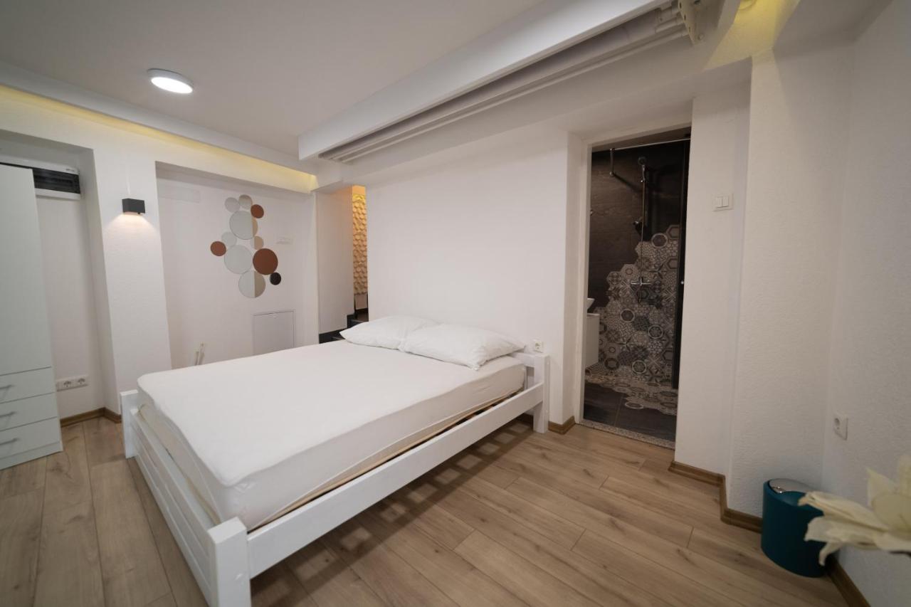 Seven Apartment Сараево Екстериор снимка